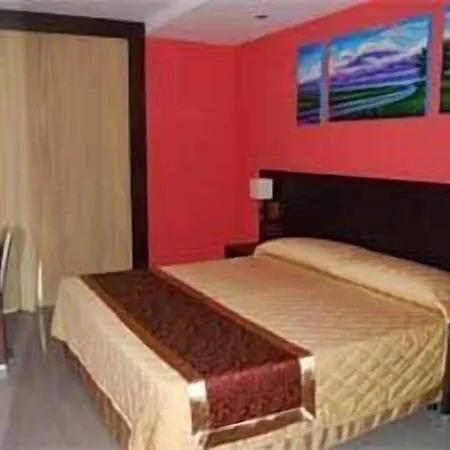 Cuatro Hermanas Hotel