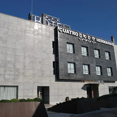 Hotel Cuatro Hermanas 3*