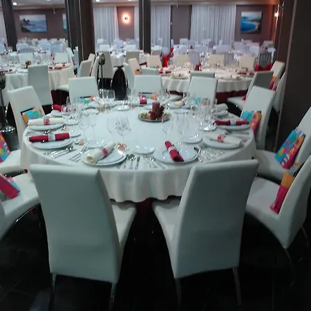 Hotel Cuatro Hermanas 3*